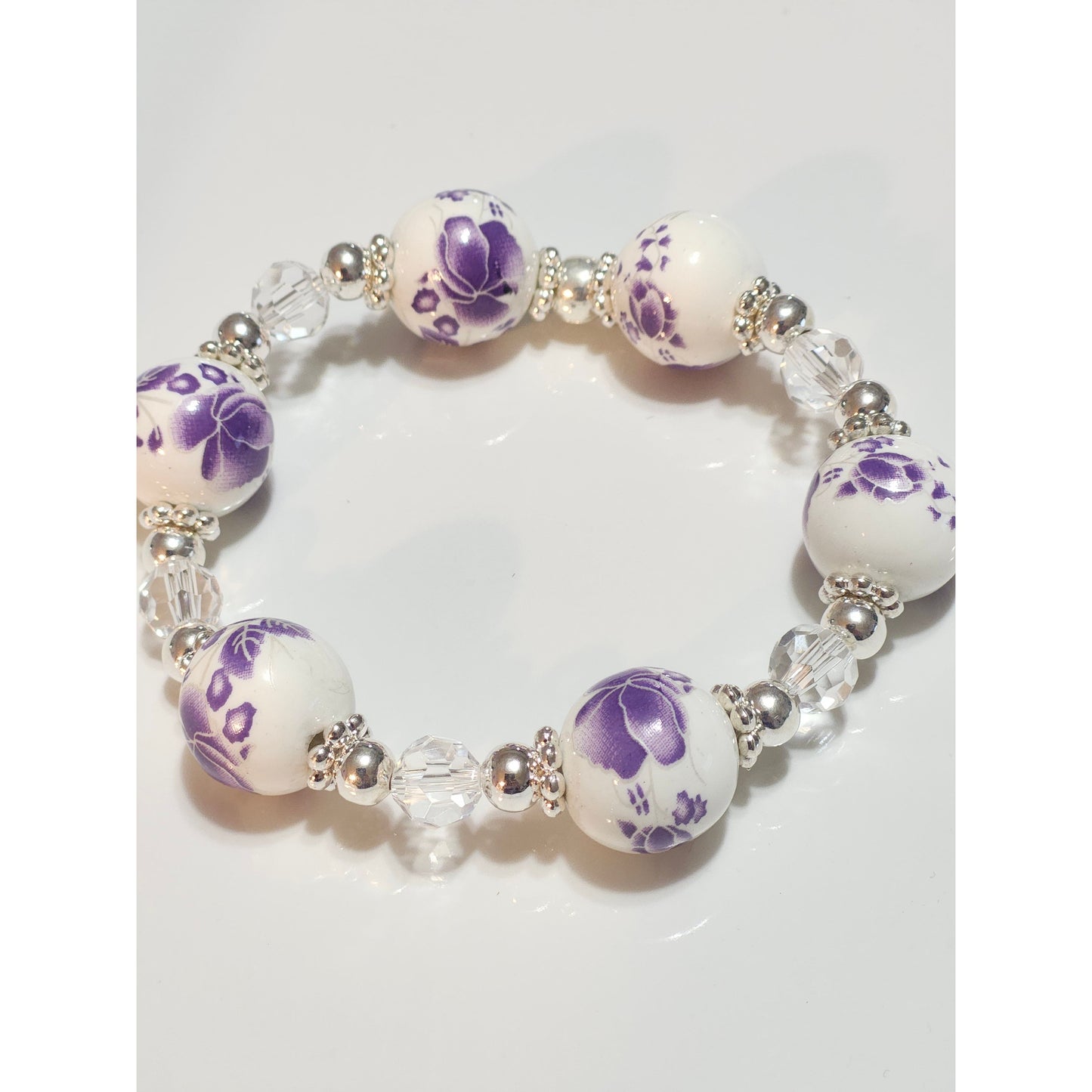Pretty Beaded Flower Stretchy Bracelet