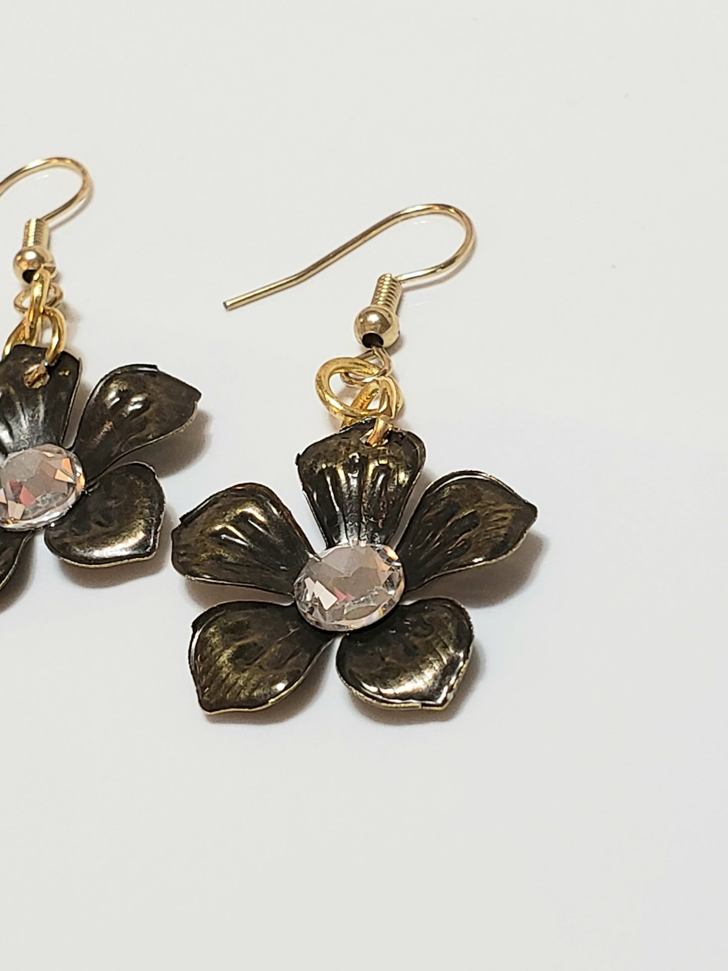Antique Gold Metal Flower Earrings