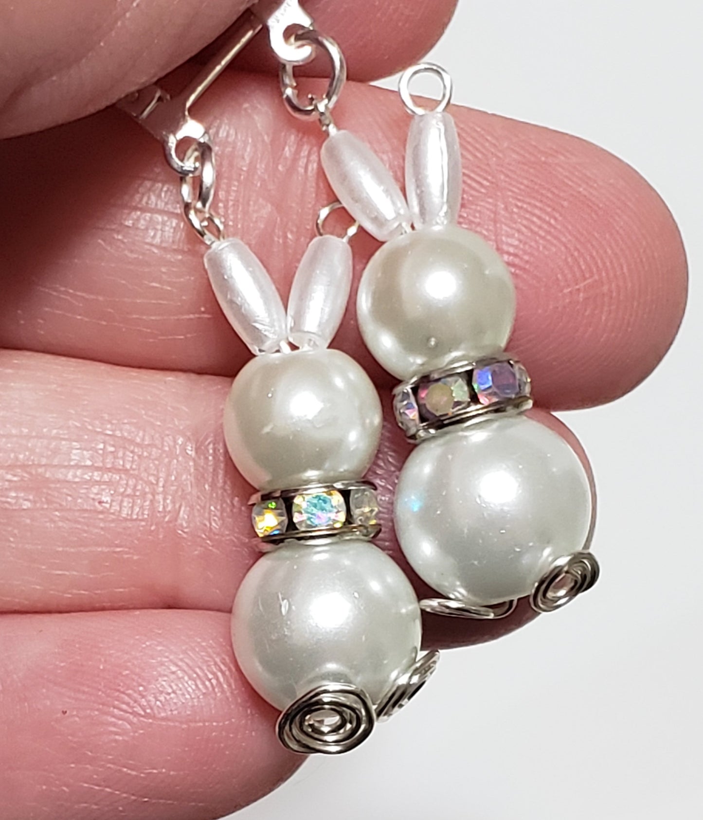 Cute Pearl Bunny Earrings