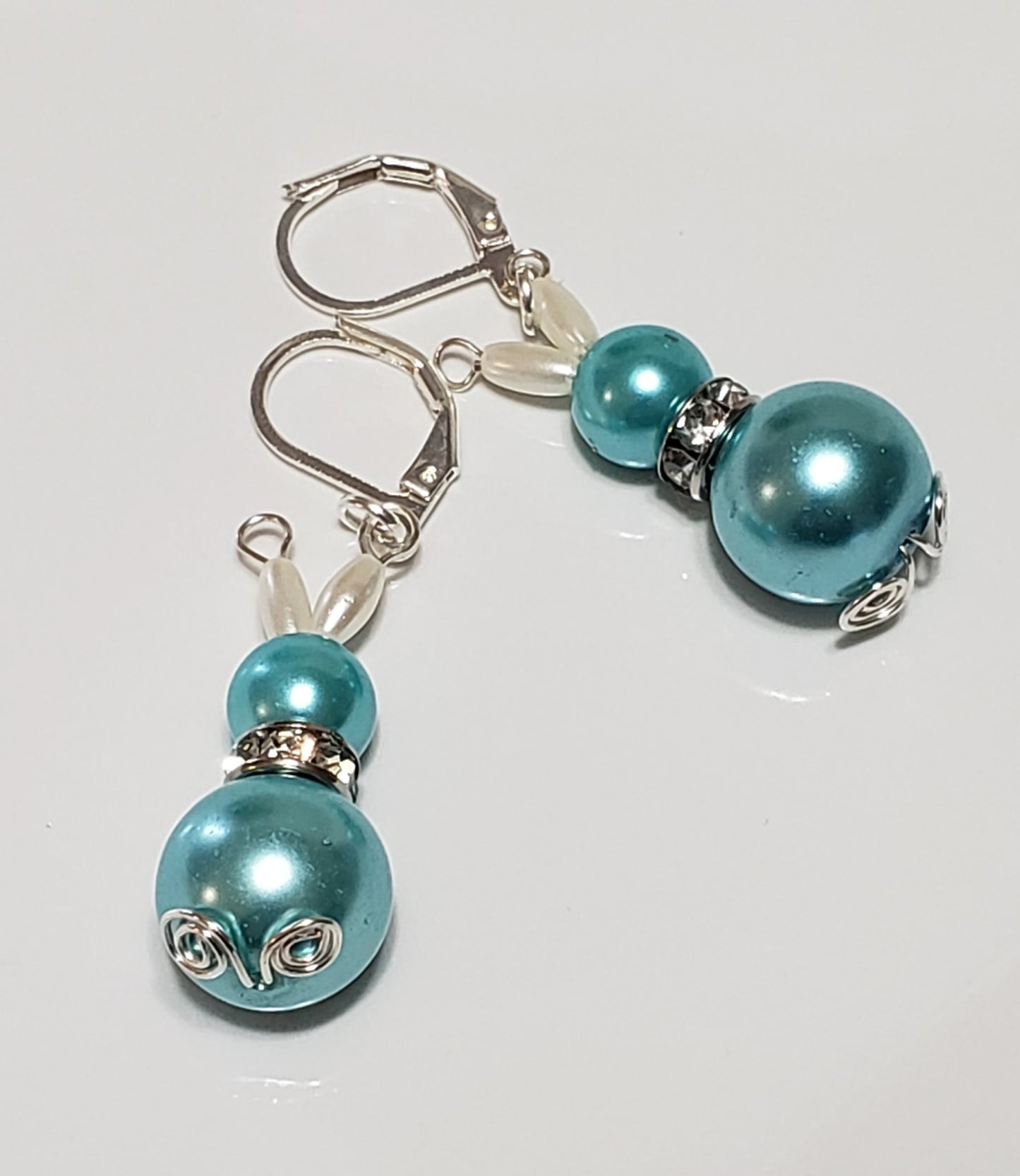 Cute Pearl Bunny Earrings