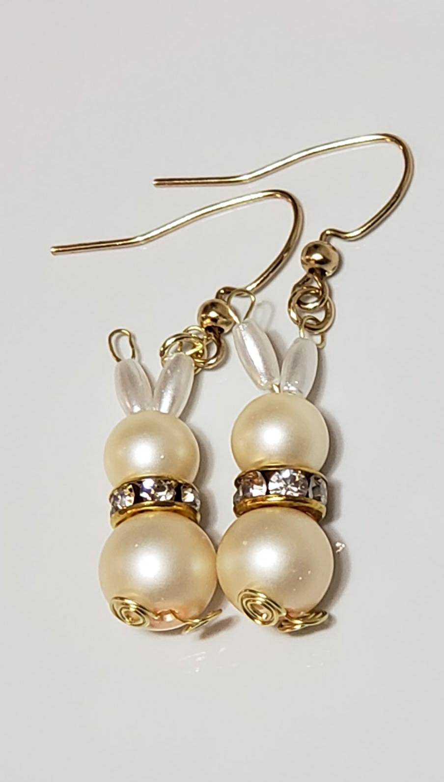 Cute Pearl Bunny Earrings