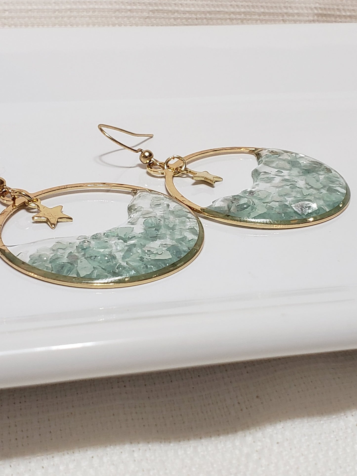 Minty Stardust Resin Hoop Earrings – Pale Green Glass Chip Dangles – Gold Hoops with Star Charm – Lightweight Handmade Jewelry