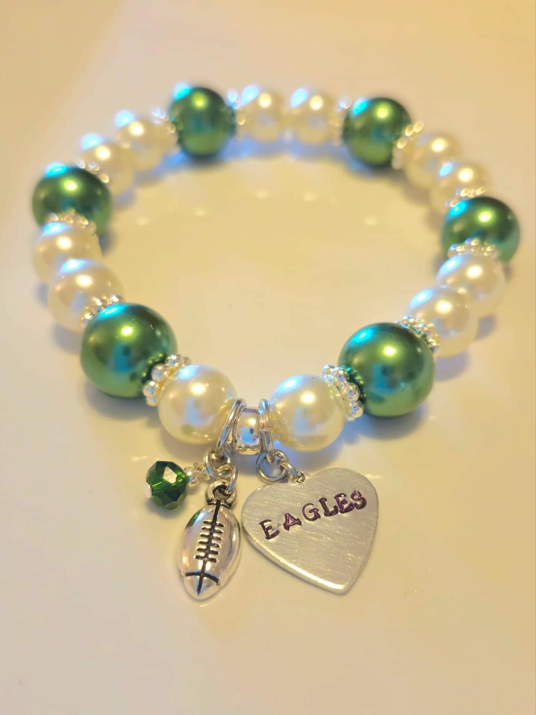 EAGLES!! Green & White charm bracelet