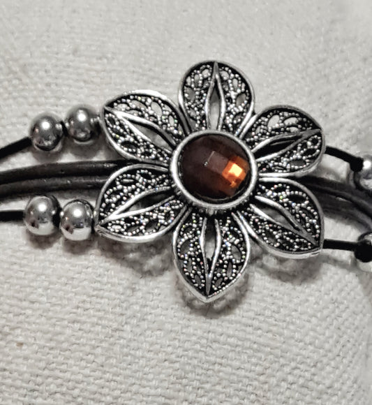 Vintage-Inspired Flower Bracelet Orange Rhinestone
