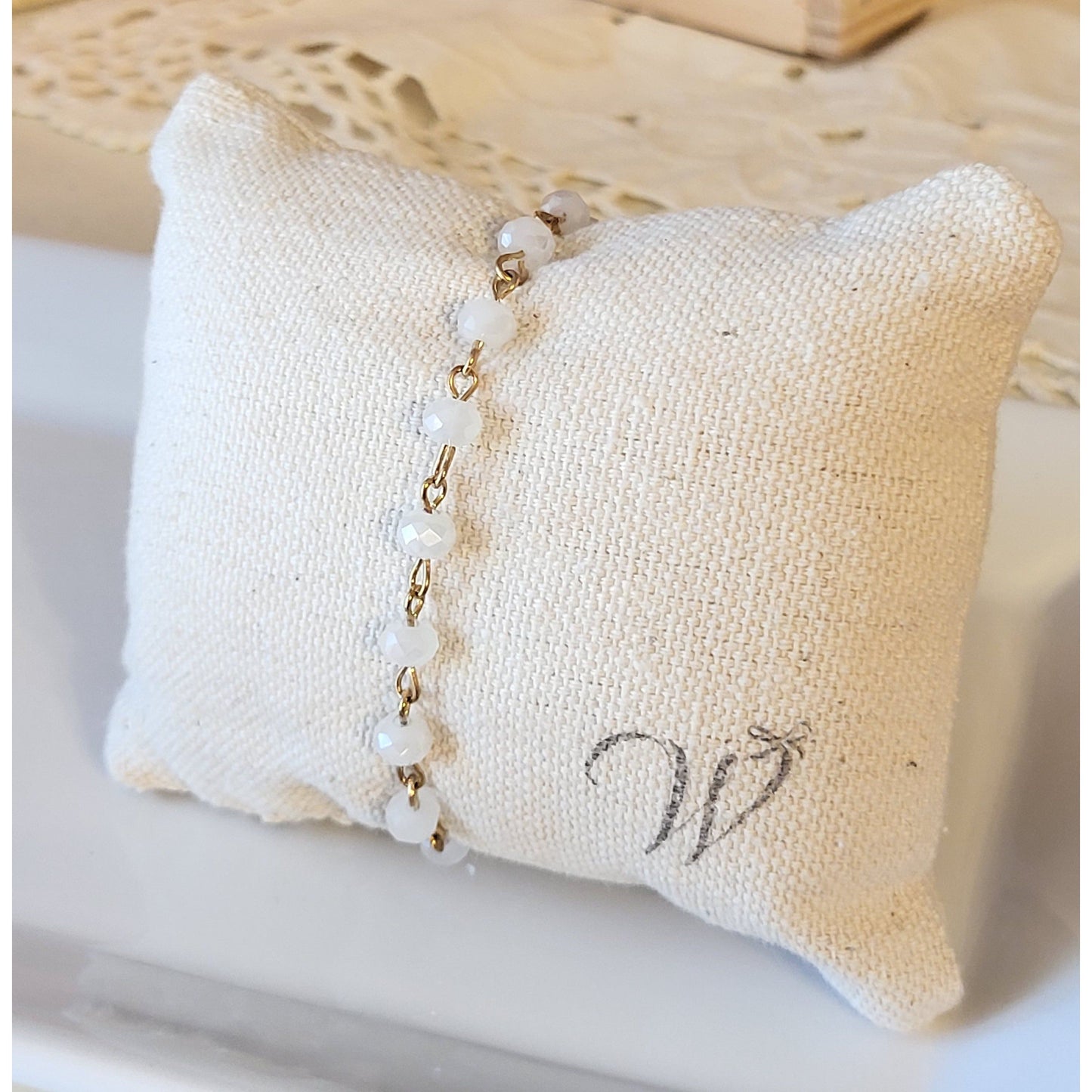 Delicate Beautiful White Crystal Bracelet