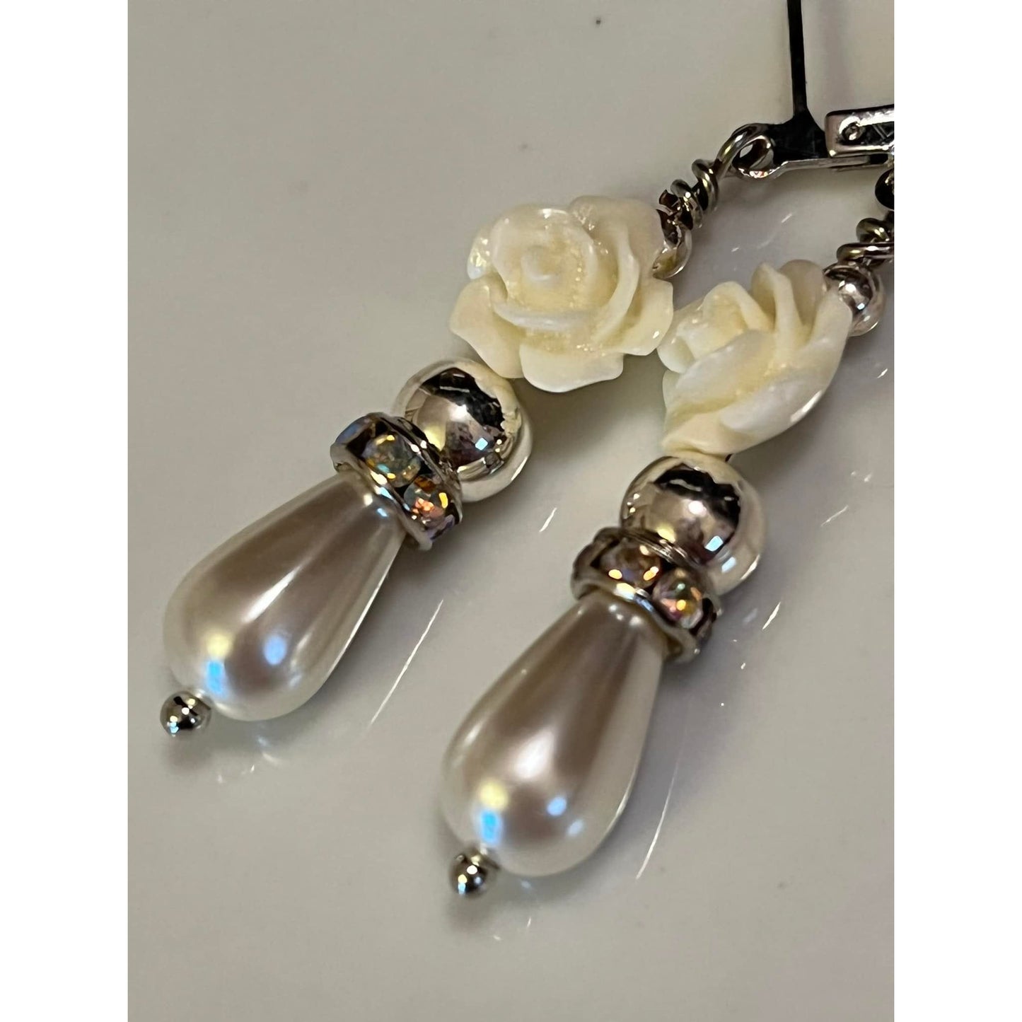 Cream Rose & Pearl Earrings