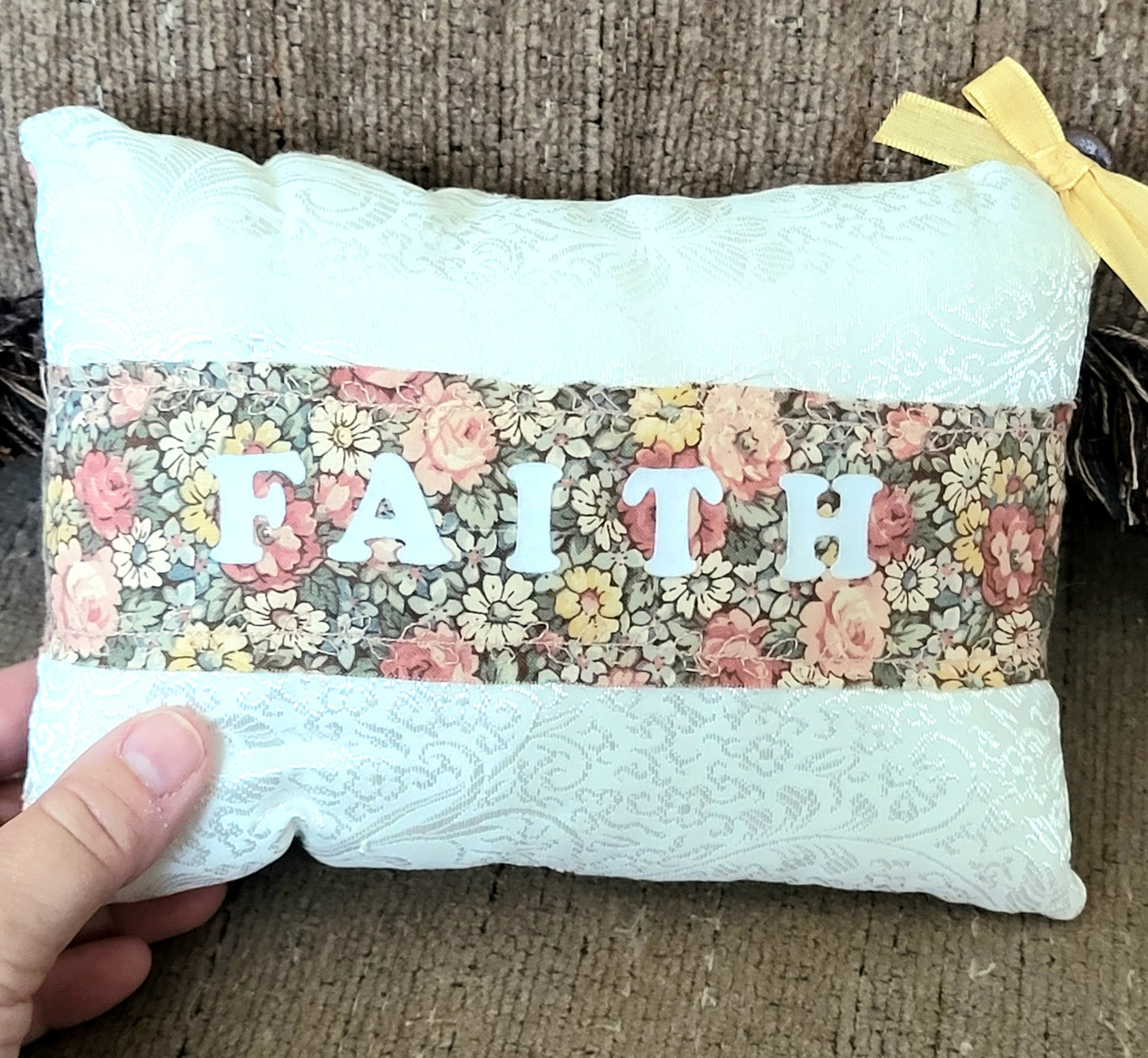 Decorative Pillow FAITH