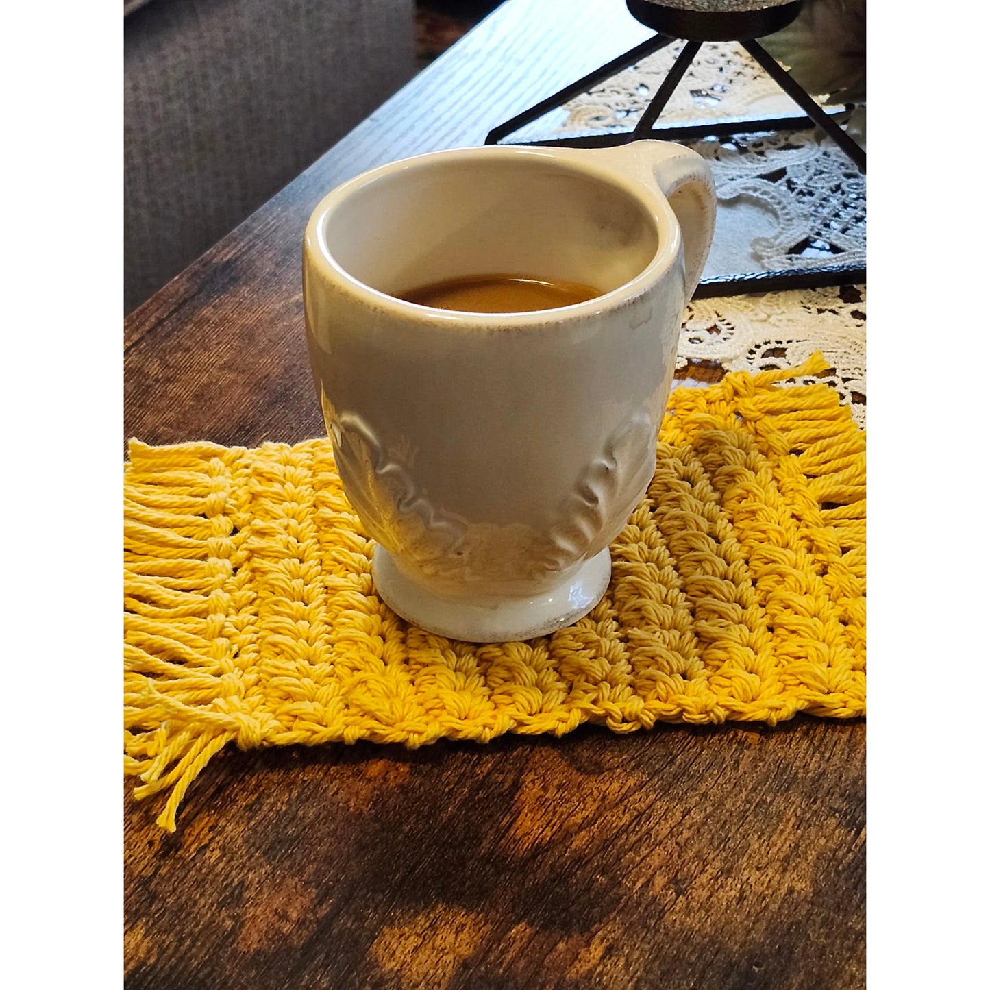 "MUG RUGS" crocheted coasters (set of 4)