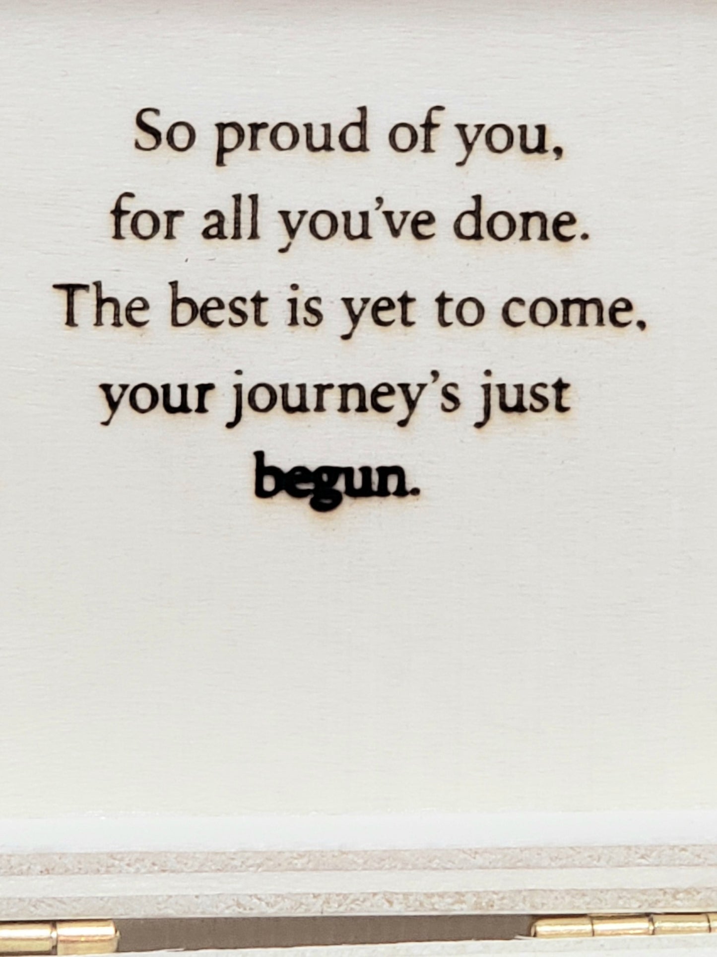 Personalized Graduation Keepsake Box – Class of 2025 – Custom School Gift Box with Inspirational Message & Pearl Accent