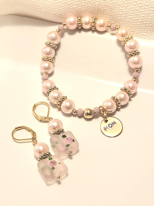 Pretty Pale Pink Feminine Bracelet