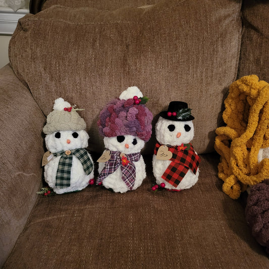 Knit Snowmen