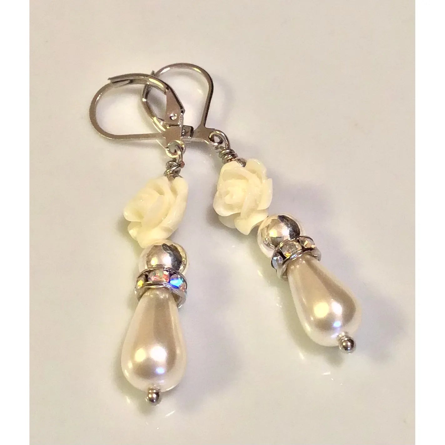 Cream Rose & Pearl Earrings