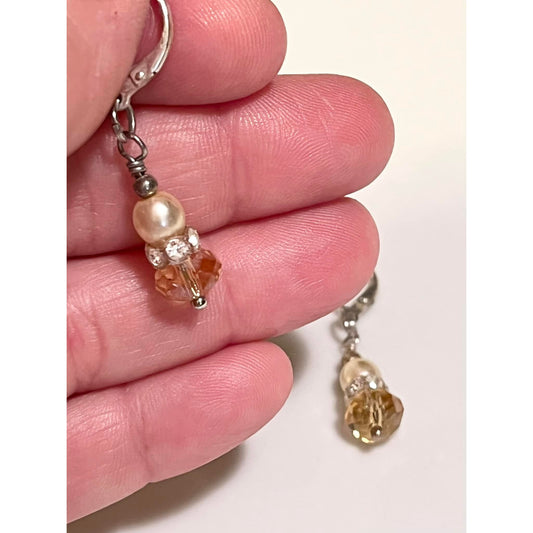 Tiny gold & Ivory Earrings